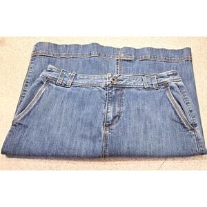 Vintage Denim Liz Claiborne Jeans Skirt Women's Size 6 Slant Pockets Medium Wash